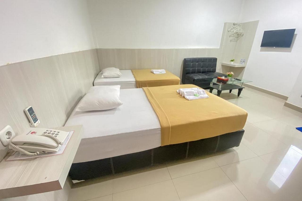Hotel Giga Sidrap Rappang Exteriér fotografie
