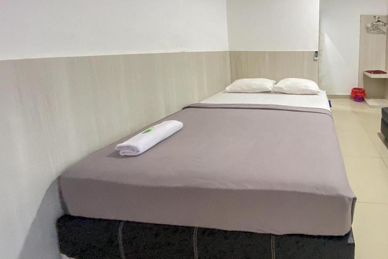 Hotel Giga Sidrap Rappang Exteriér fotografie