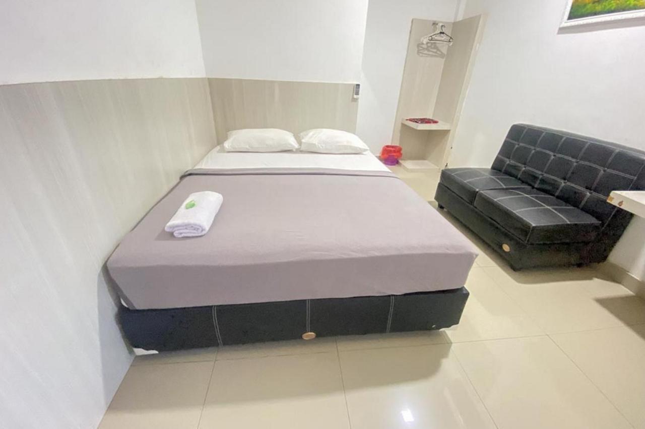 Hotel Giga Sidrap Rappang Exteriér fotografie